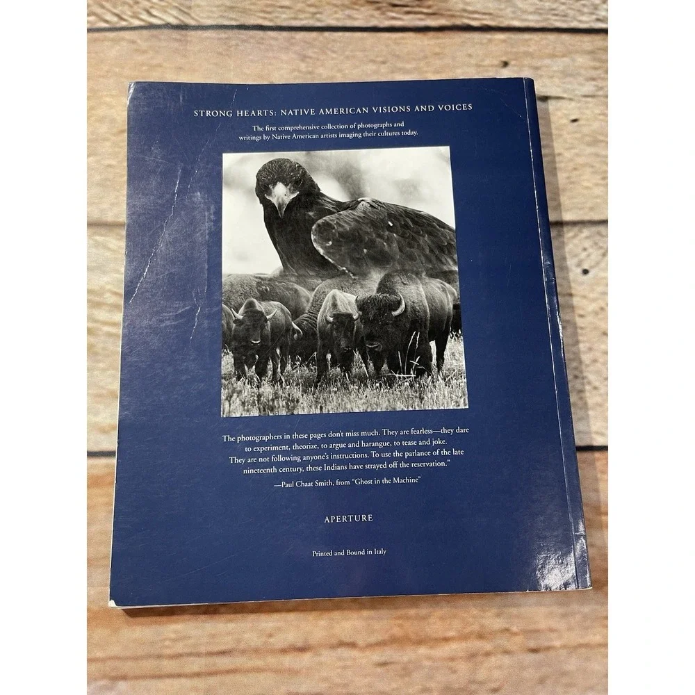 Strong Hearts : Native American Visions and Voices ~Good Large Photo Book 1st Ed